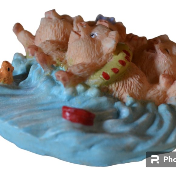 Magnet 4 piglets on water slide Ceramic Clay Blue&Tan  2.5' x 2' - Picture 3 of 4